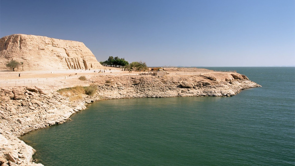 The 5 Largest Man-Made Lakes