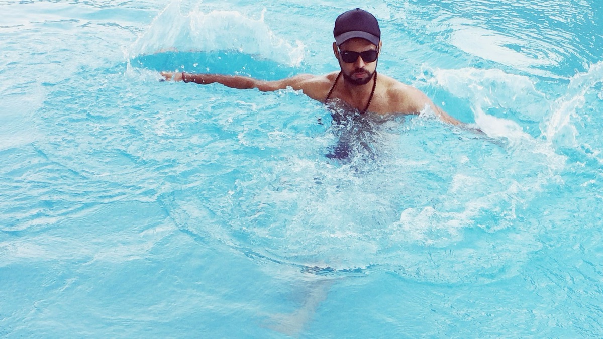 5 Dangers Of Swimming In The Ocean